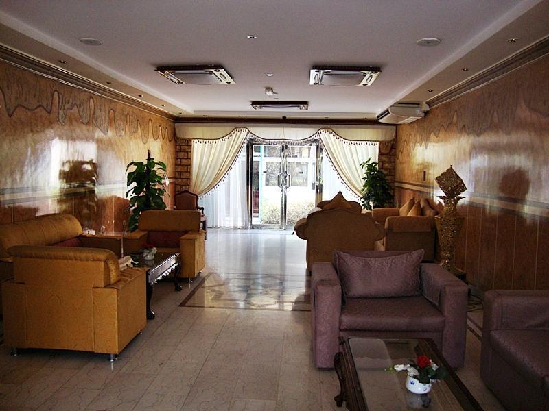 Oyo 366 Waves Hotel Аджман Екстер'єр фото