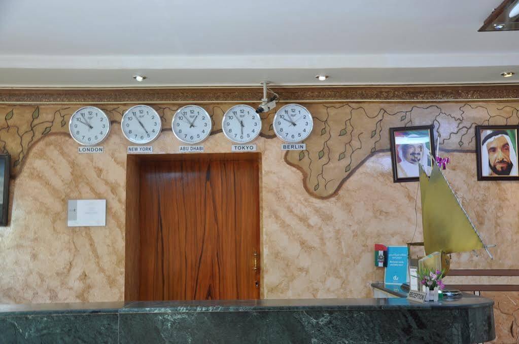 Oyo 366 Waves Hotel Аджман Екстер'єр фото